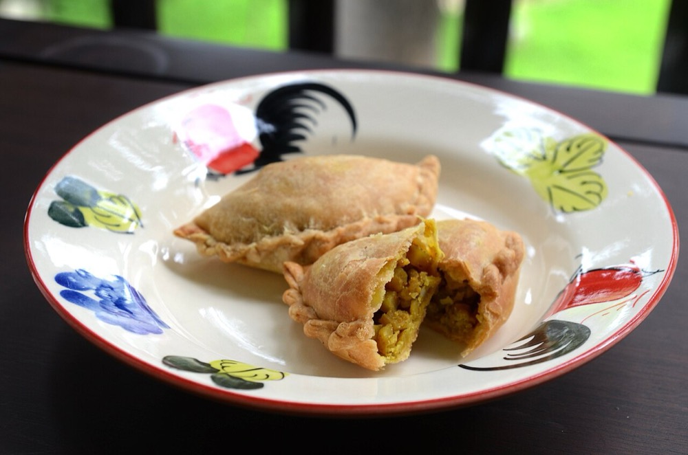 Curry puffs on a plate